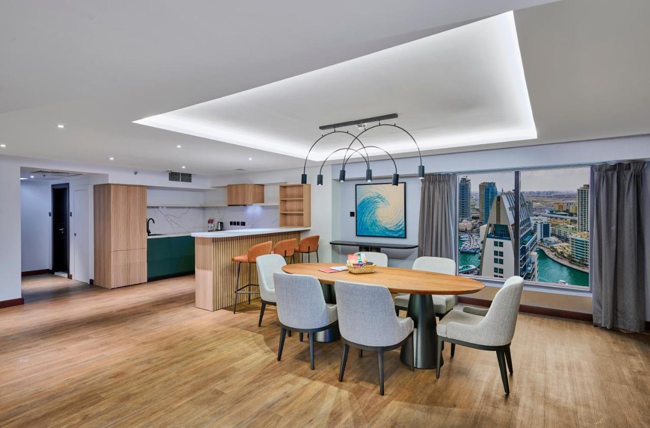 Ramada Hotel, Suites and Apartments by Wyndham Dubai JBR