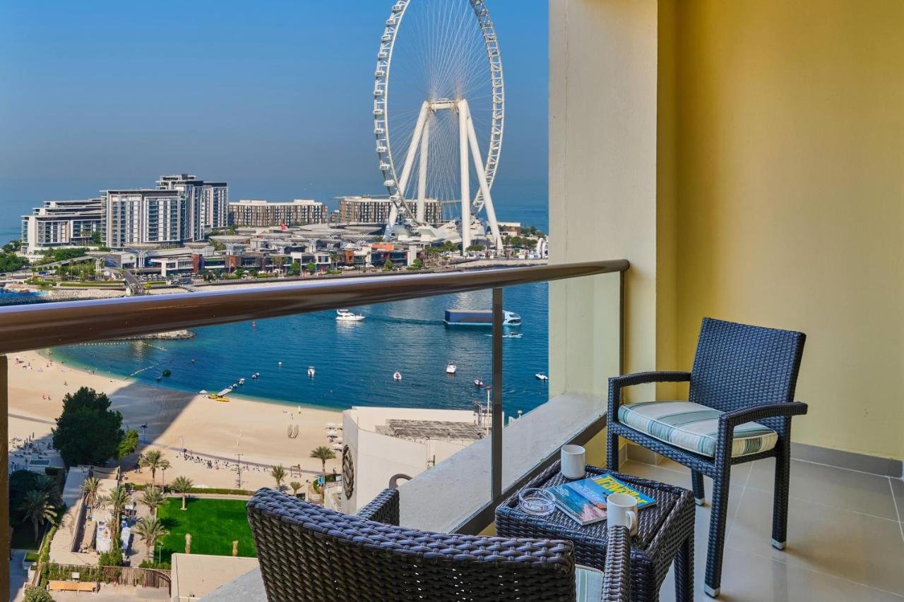 Photo of One-Bedroom King Suite with Balcony and Partial Sea View #5