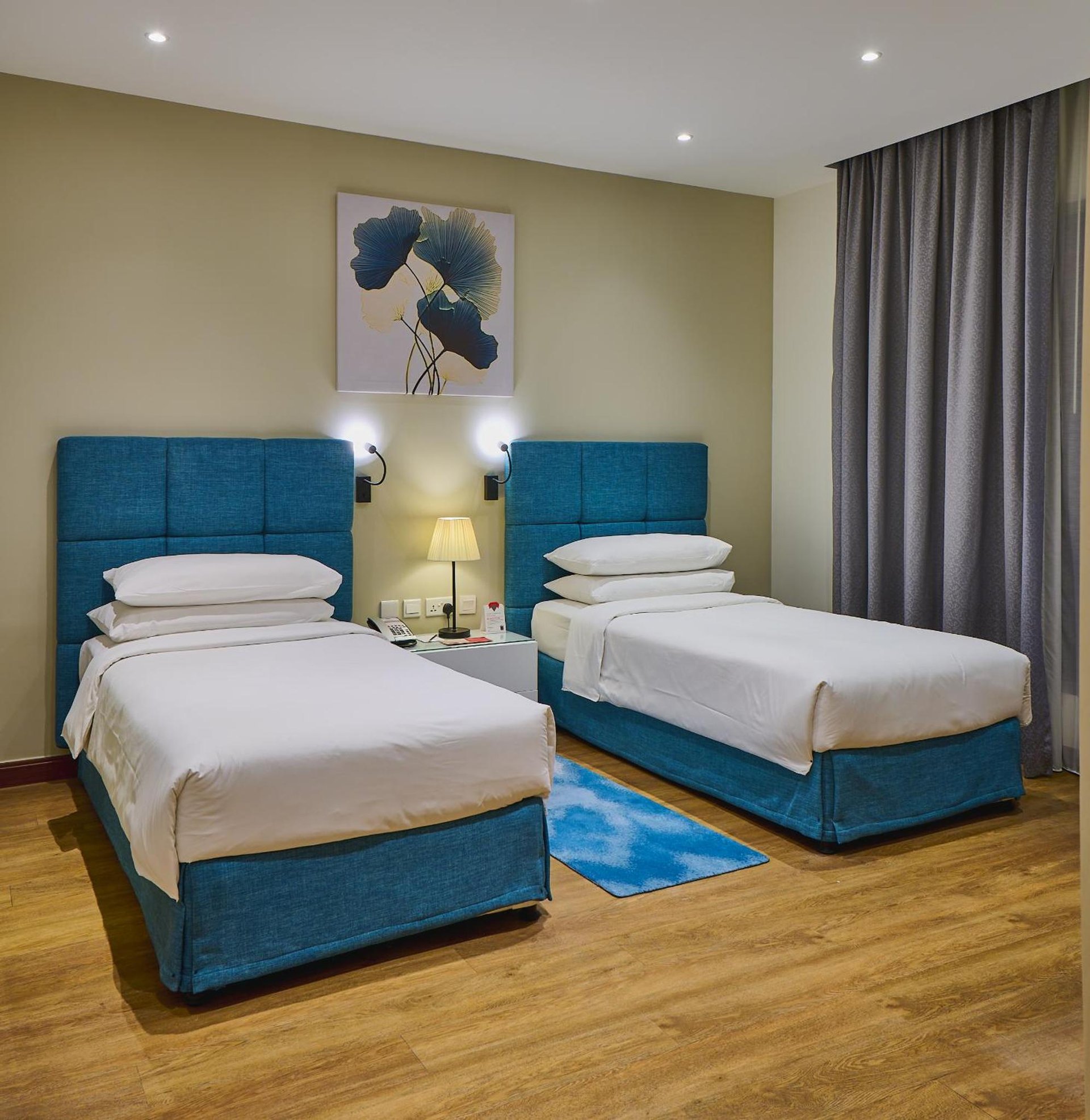 Deluxe Twin Room with City View