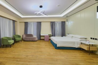 Two-Bedroom Penthouse Suite with Terrace