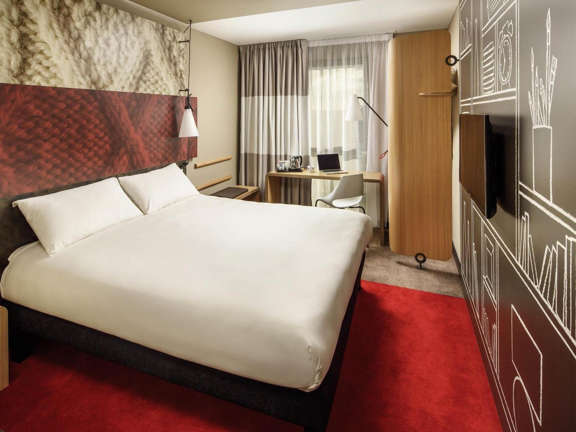 ibis London Docklands Canary Wharf photo 1