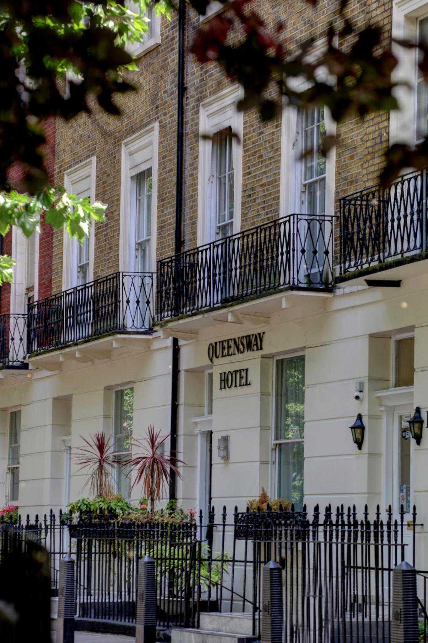 Queensway Hotel, Sure Hotel Collection by Best Western photo 3