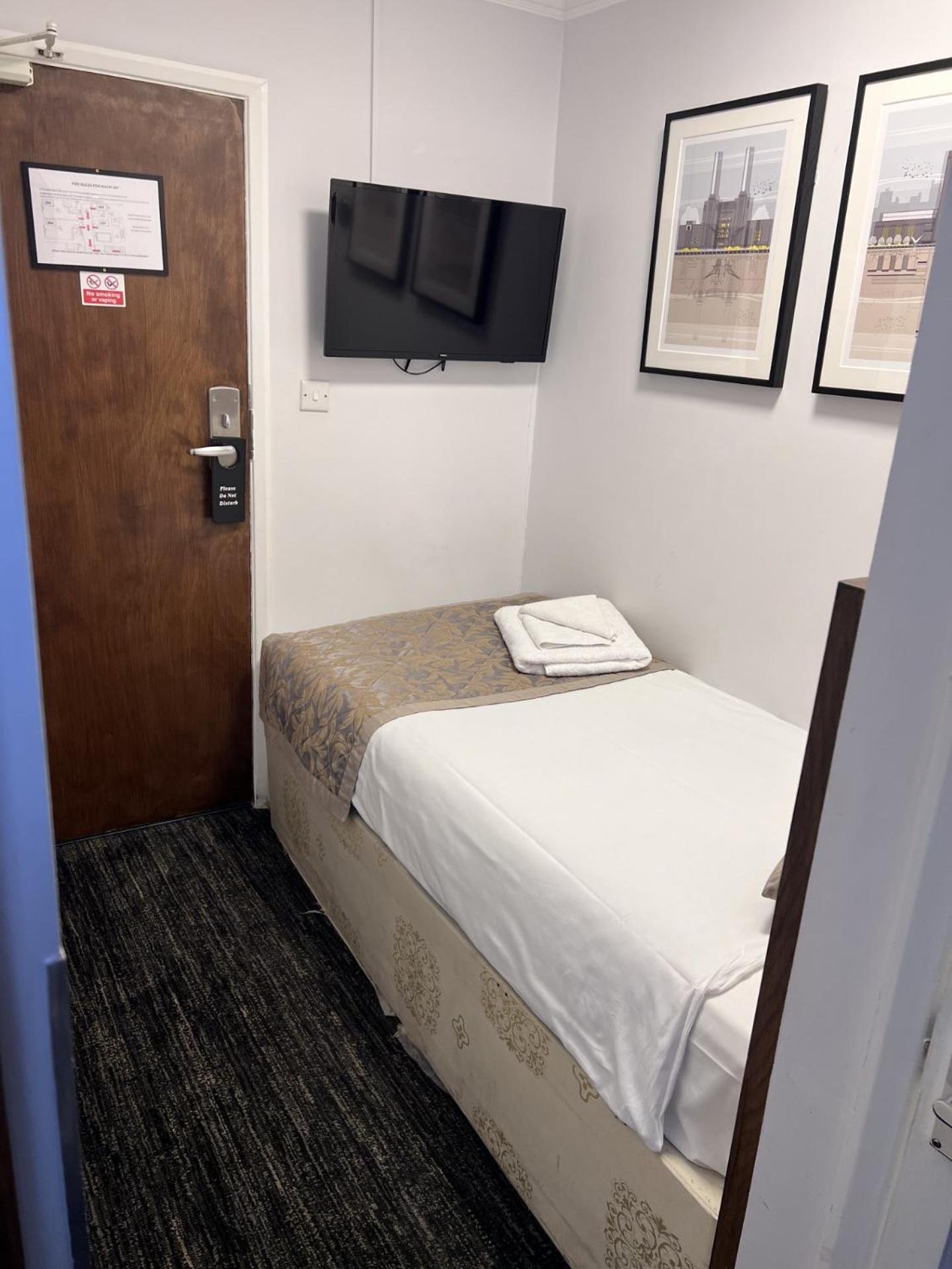 Photo of Single Room #1