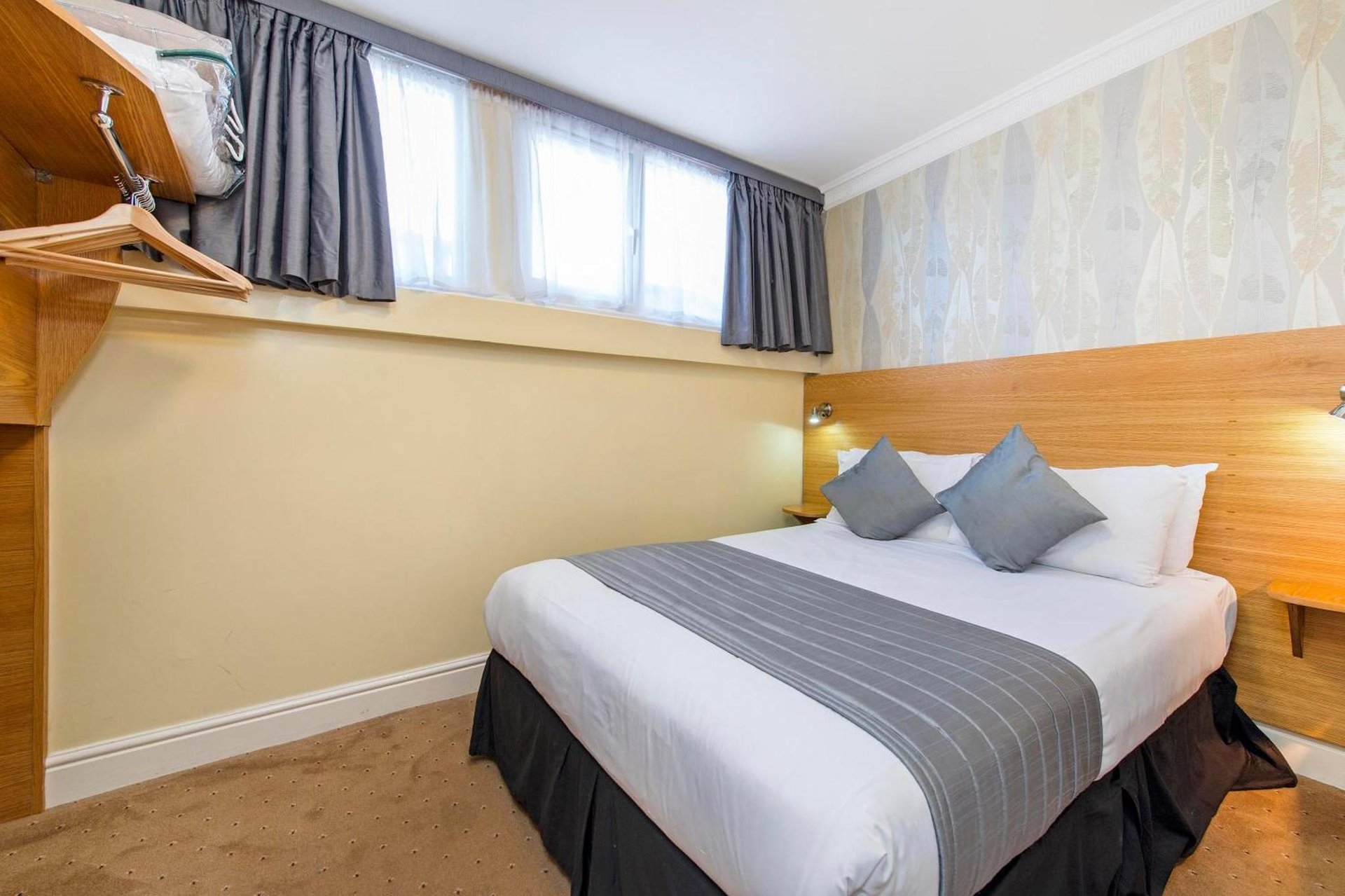 Photo of Double Room #4