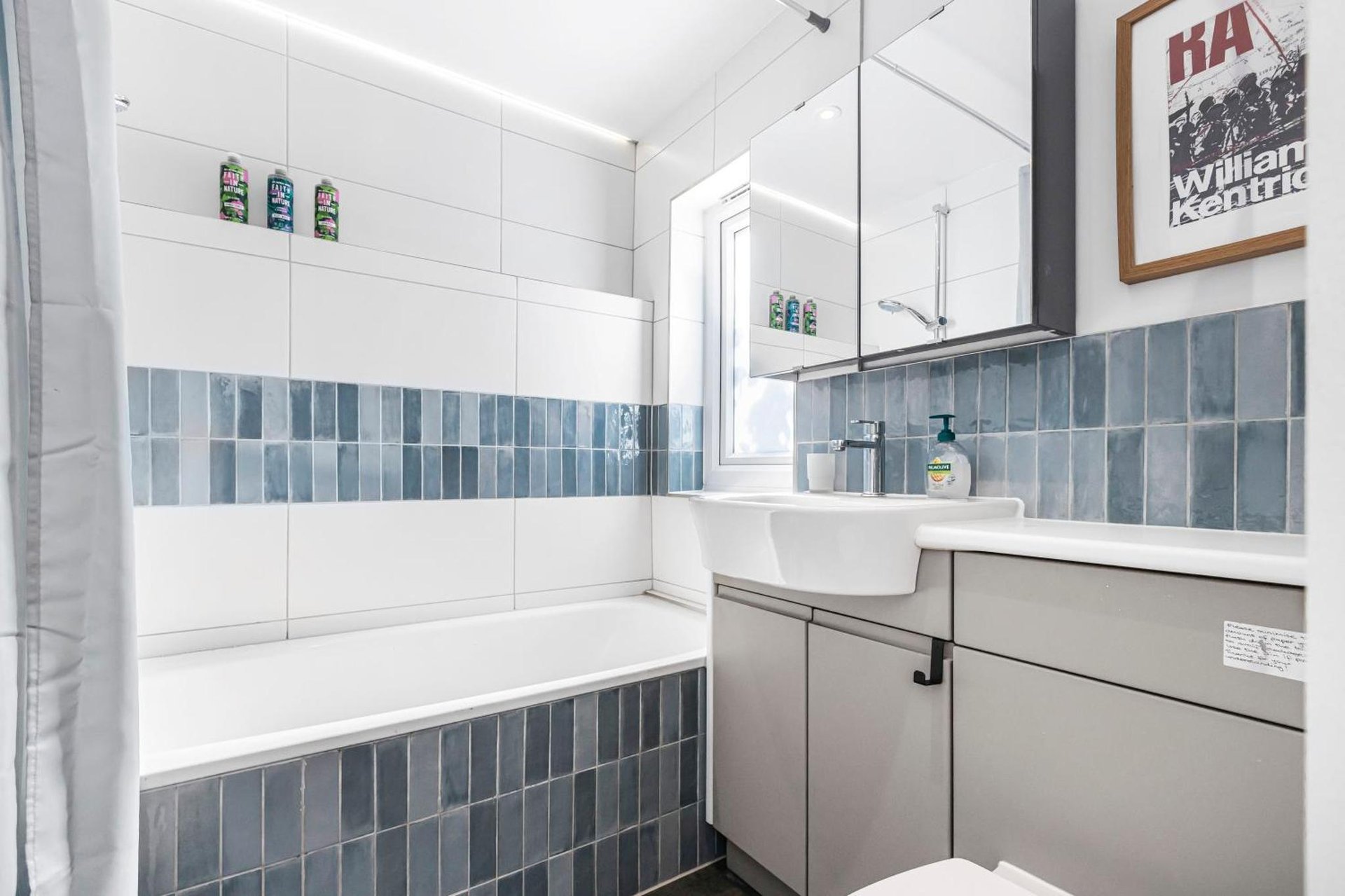 Large, quiet flat in Islington photo 2