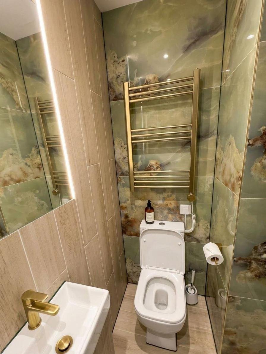 30B The Lux Studios Near Arsenal and Central London photo 4