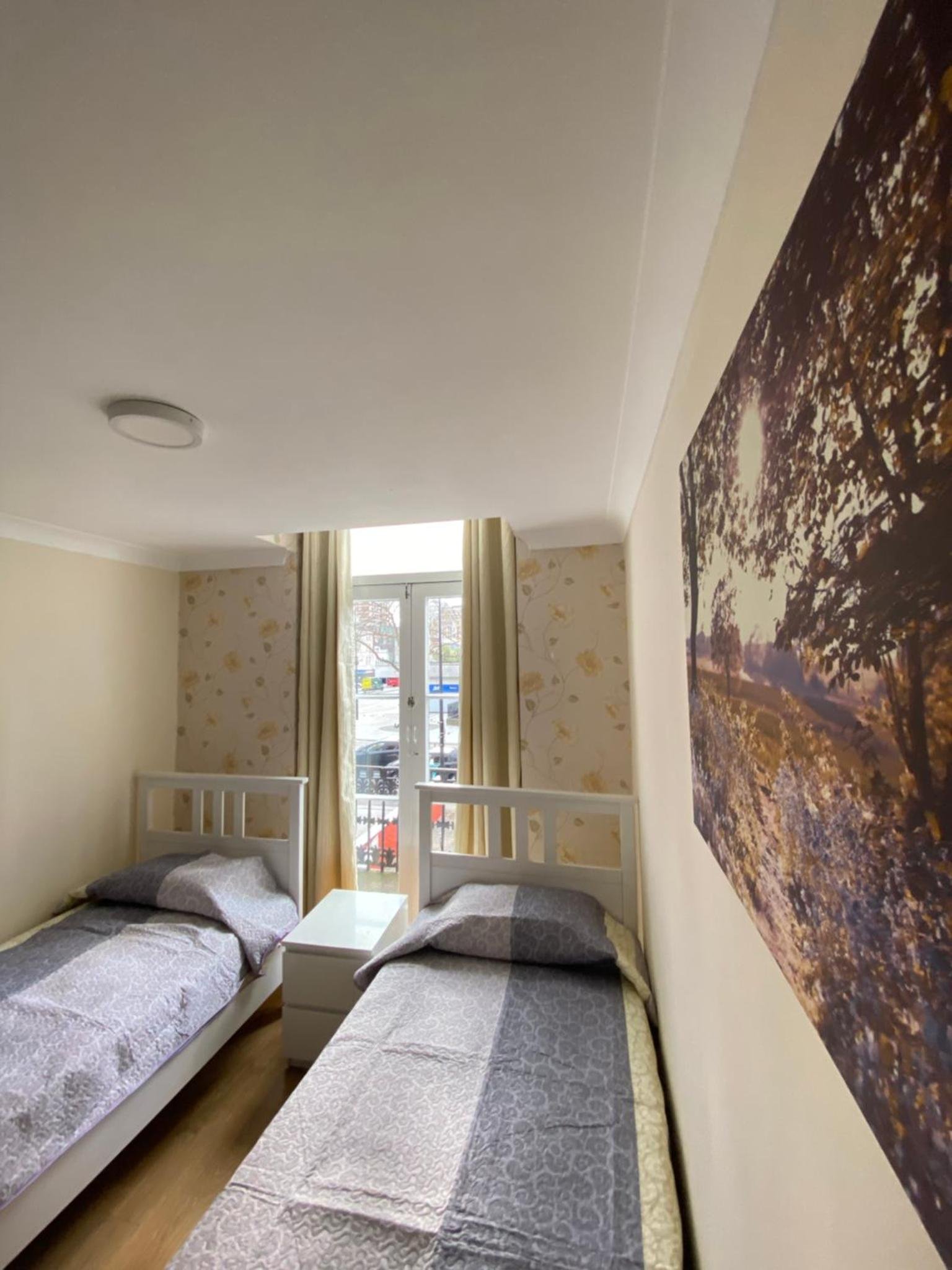 Haven Hotel photo 1
