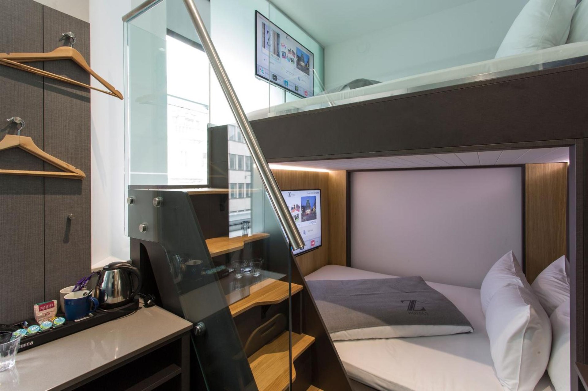 The Z Hotel City photo 3