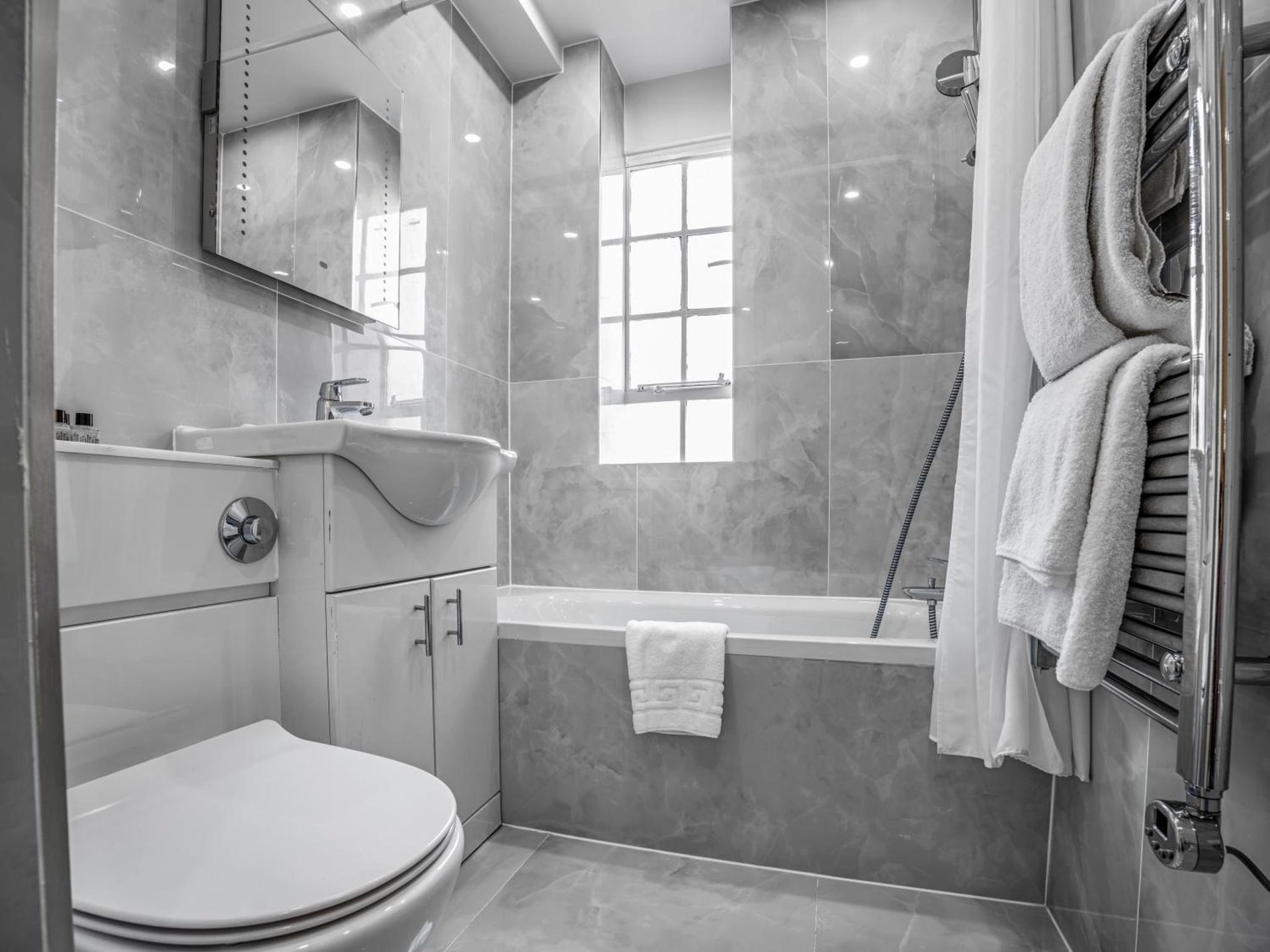 Chelsea Cloisters Serviced Apartments photo 4