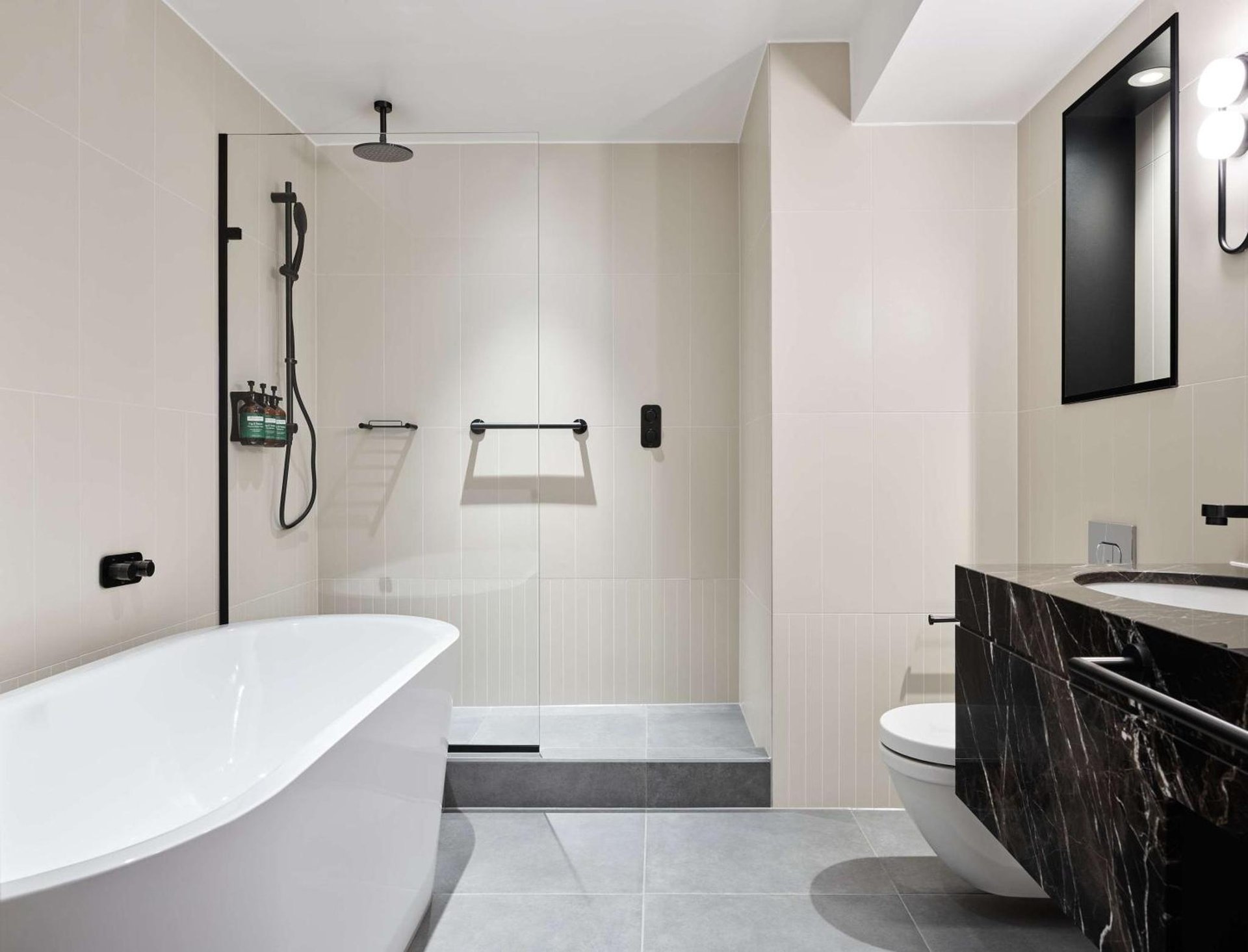 Hyatt Regency London Stratford photo 2