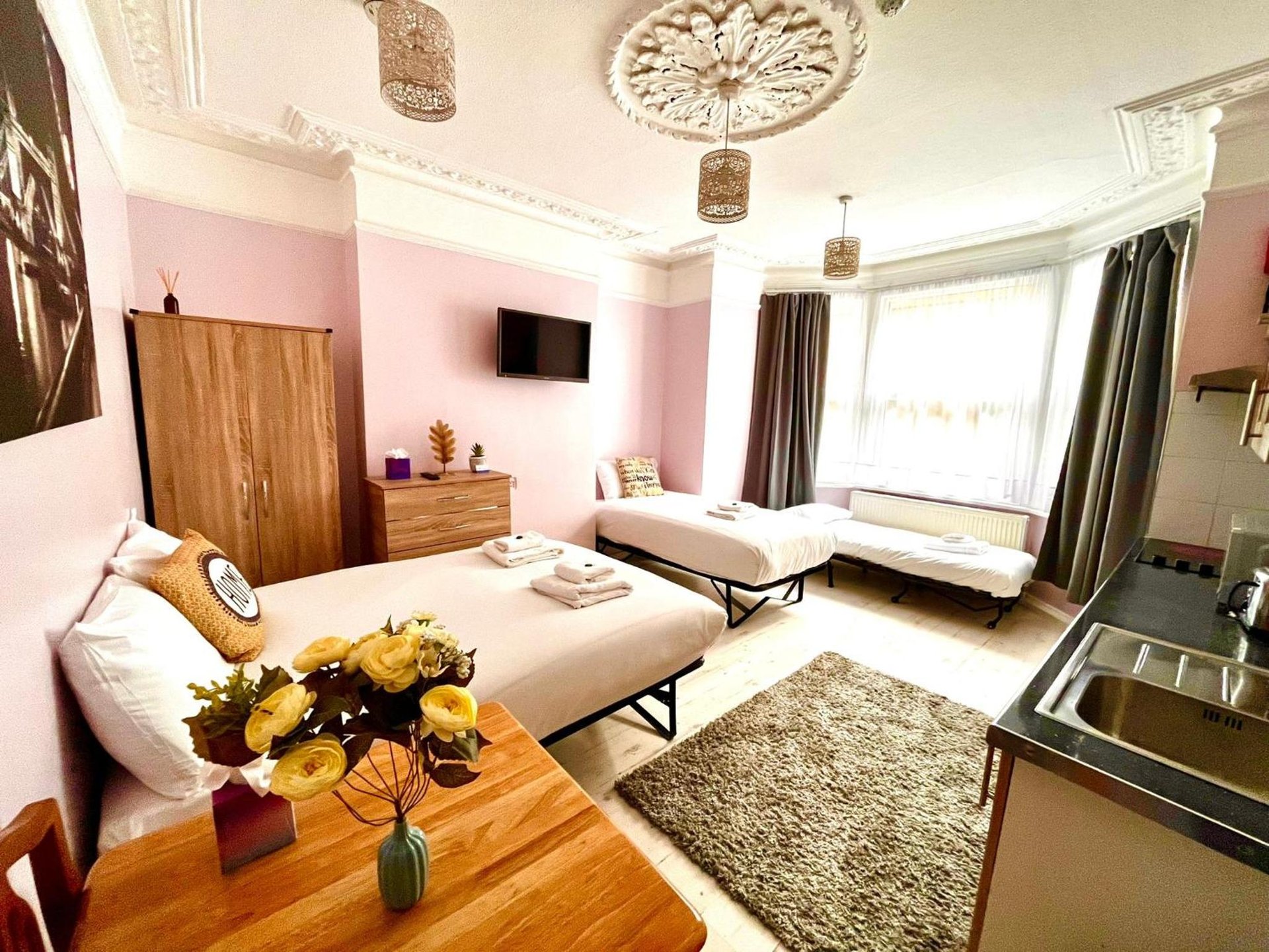 United Lodge Hotel photo 4