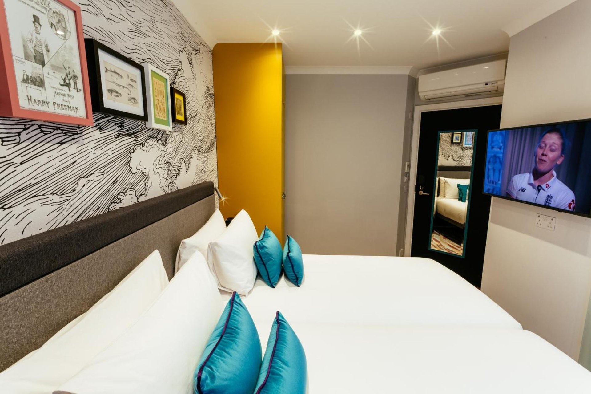 Oliver Plaza Hotel photo 3
