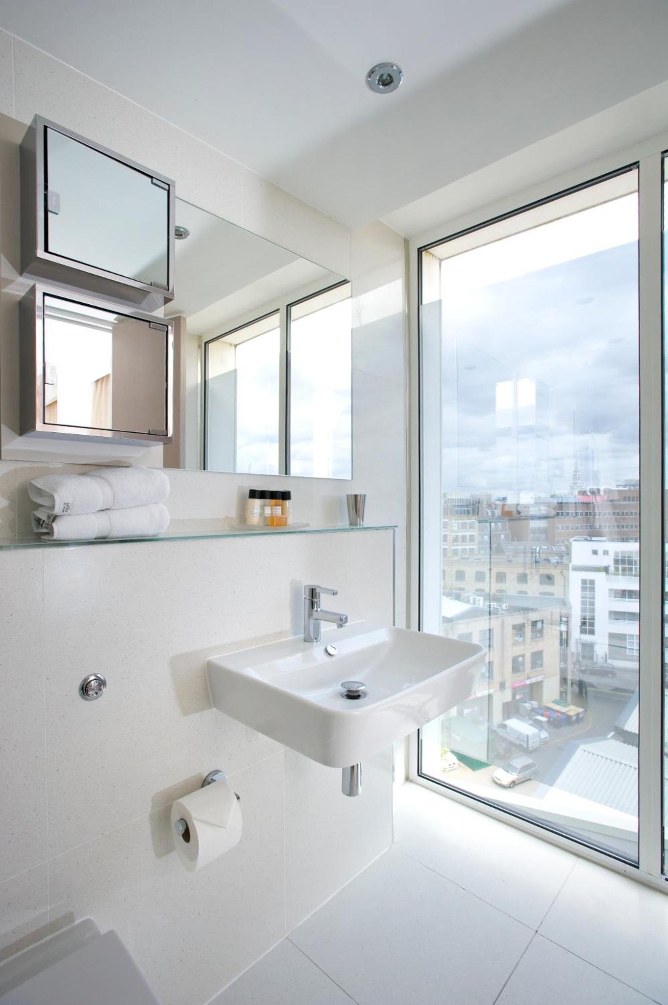 The Rosebery by Supercity Aparthotels photo 4