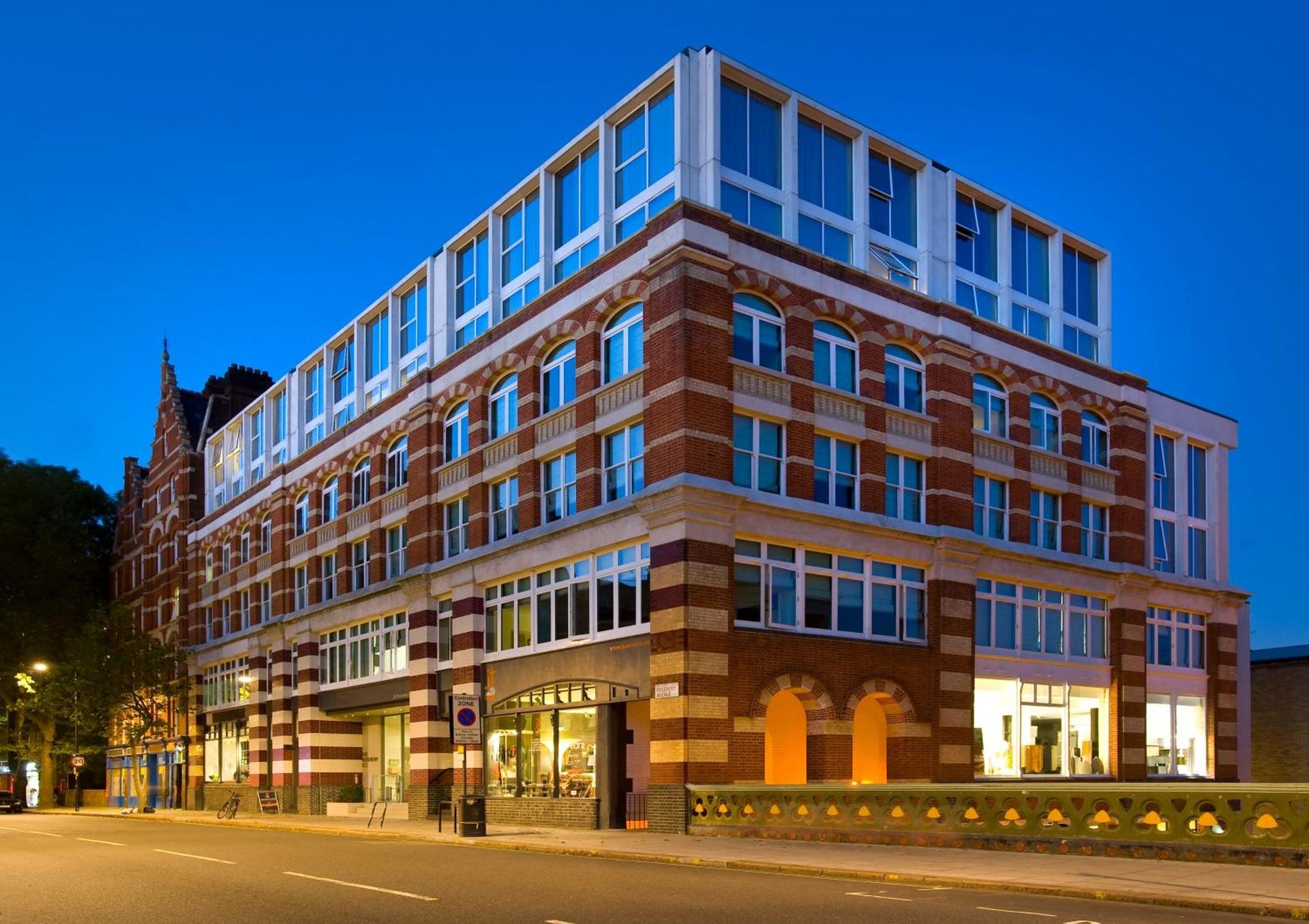The Rosebery by Supercity Aparthotels photo 1