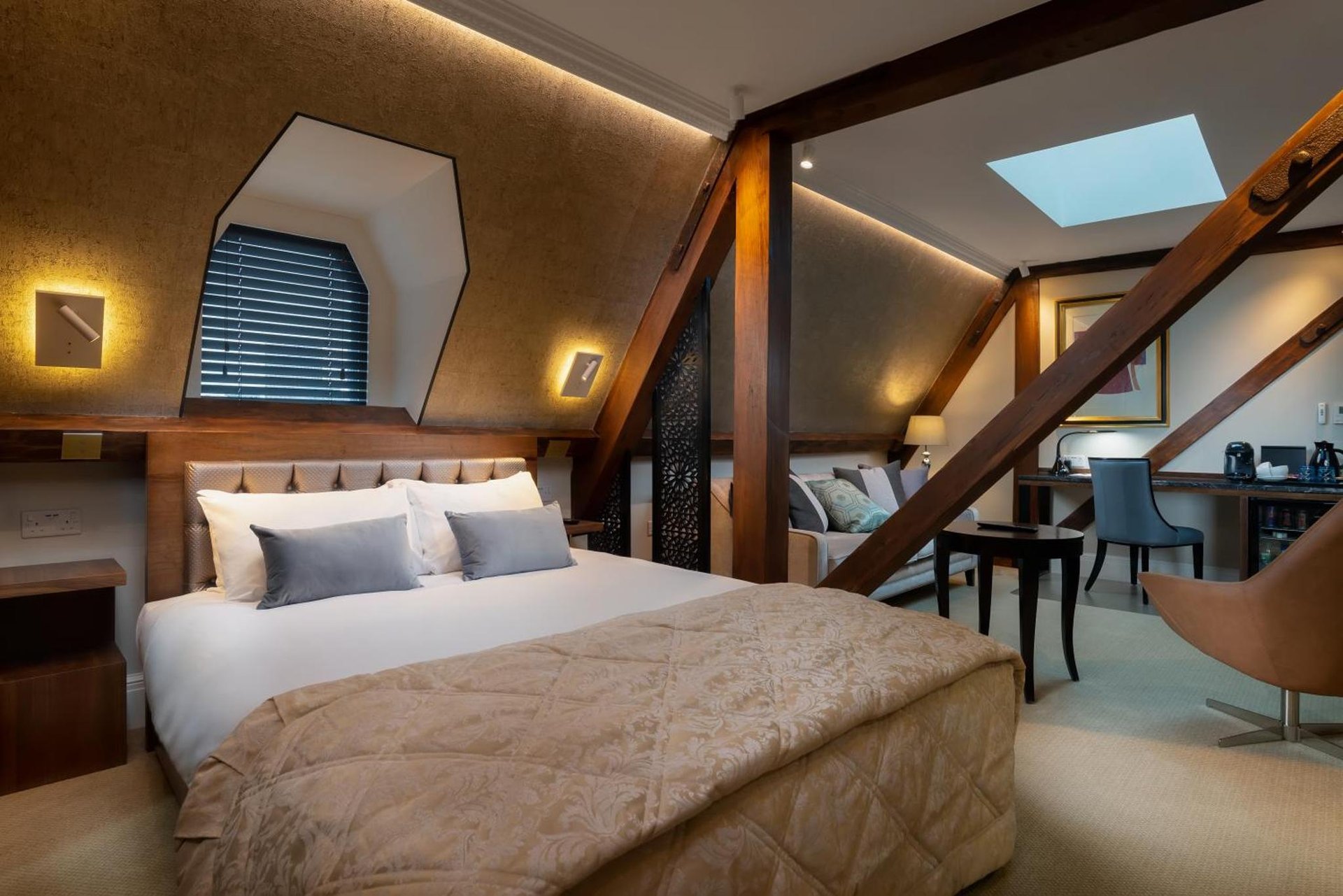 The Lansbury Heritage Hotel and Spa By Sunday - Canary Wharf London photo 2