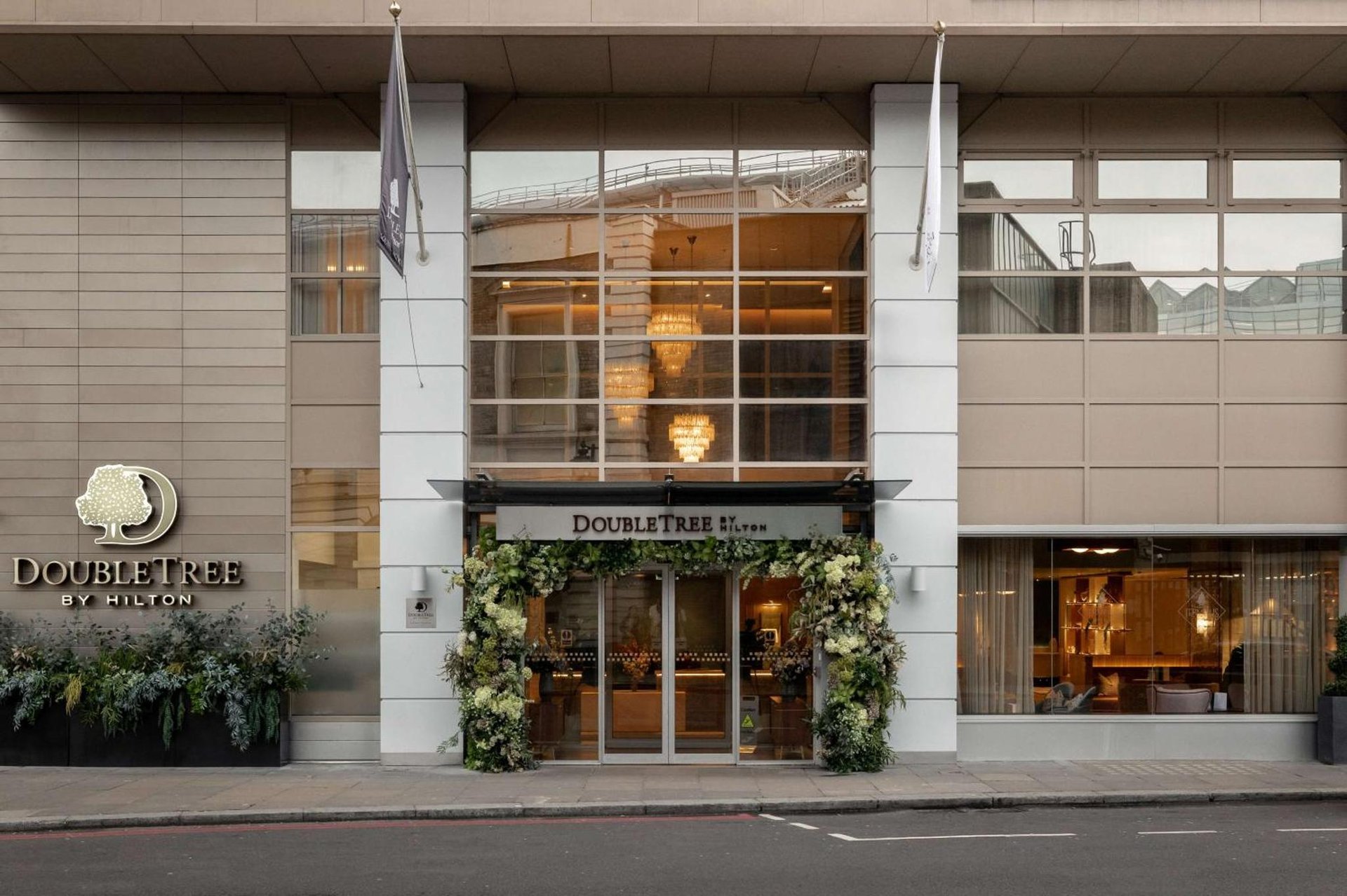 DoubleTree by Hilton London Victoria — Victoria & Pimlico, London