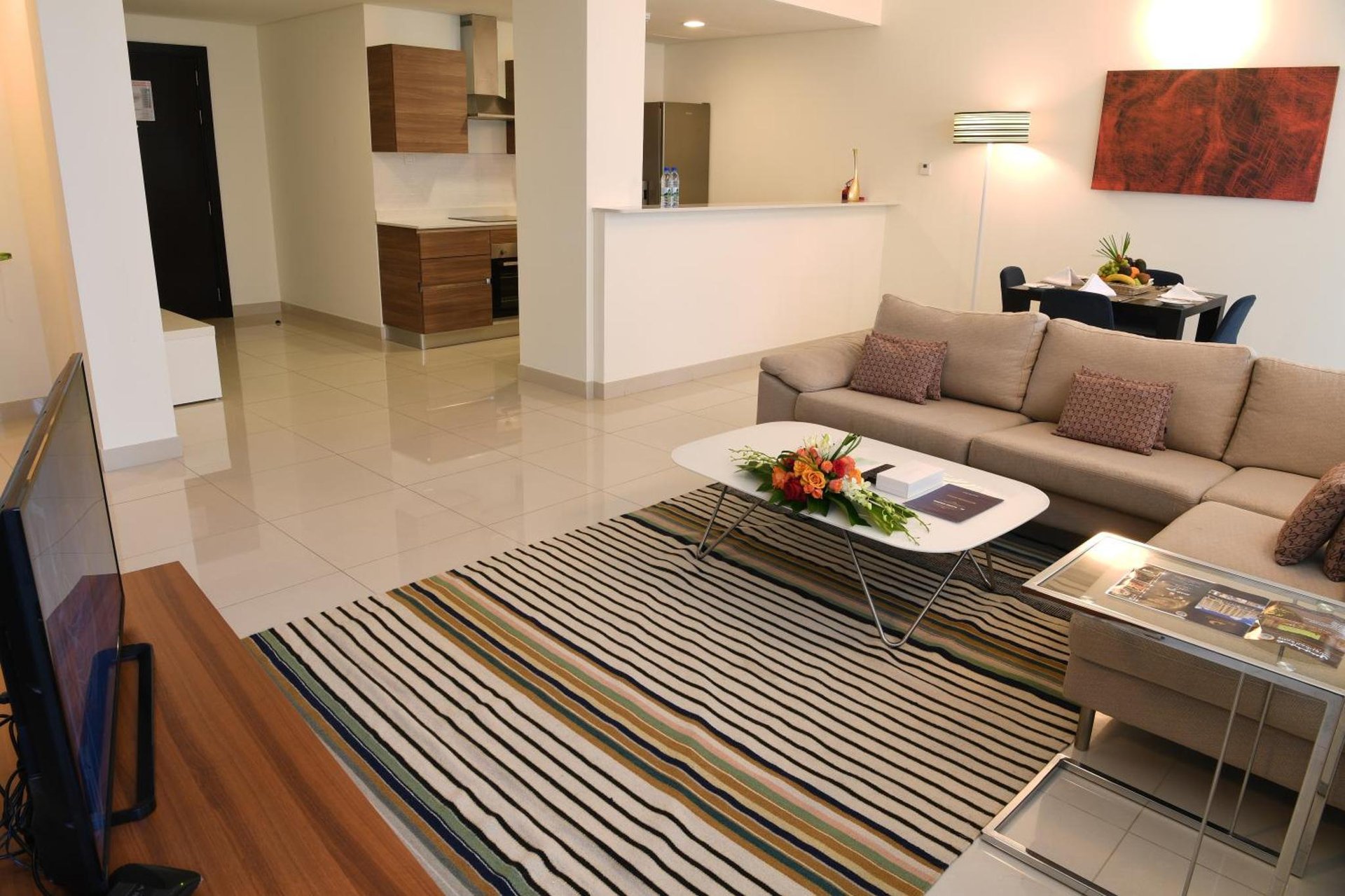 Photo of Classic One-Bedroom Suite #2