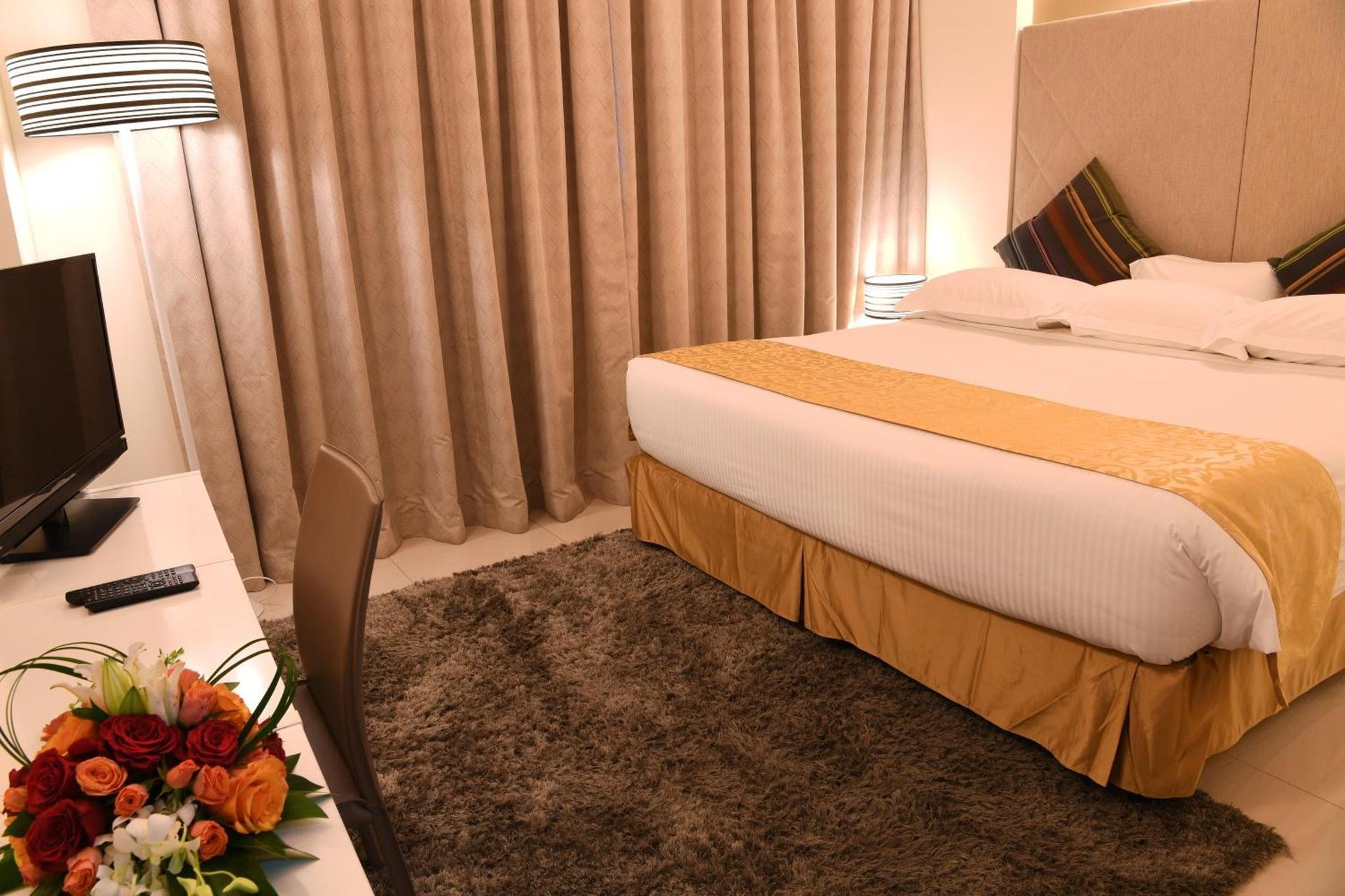 Gulf Suites Hotel Amwaj Rooms
