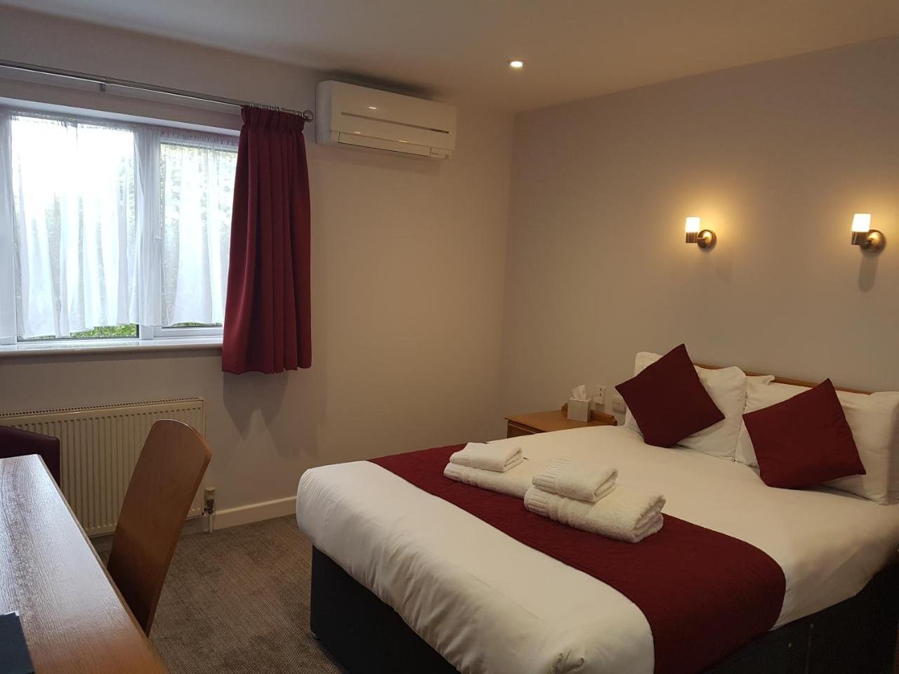 Photo of Executive King Room - Non-Smoking #2