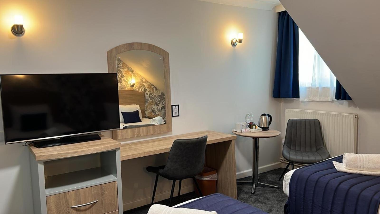 Photo of Standard Twin Room #3