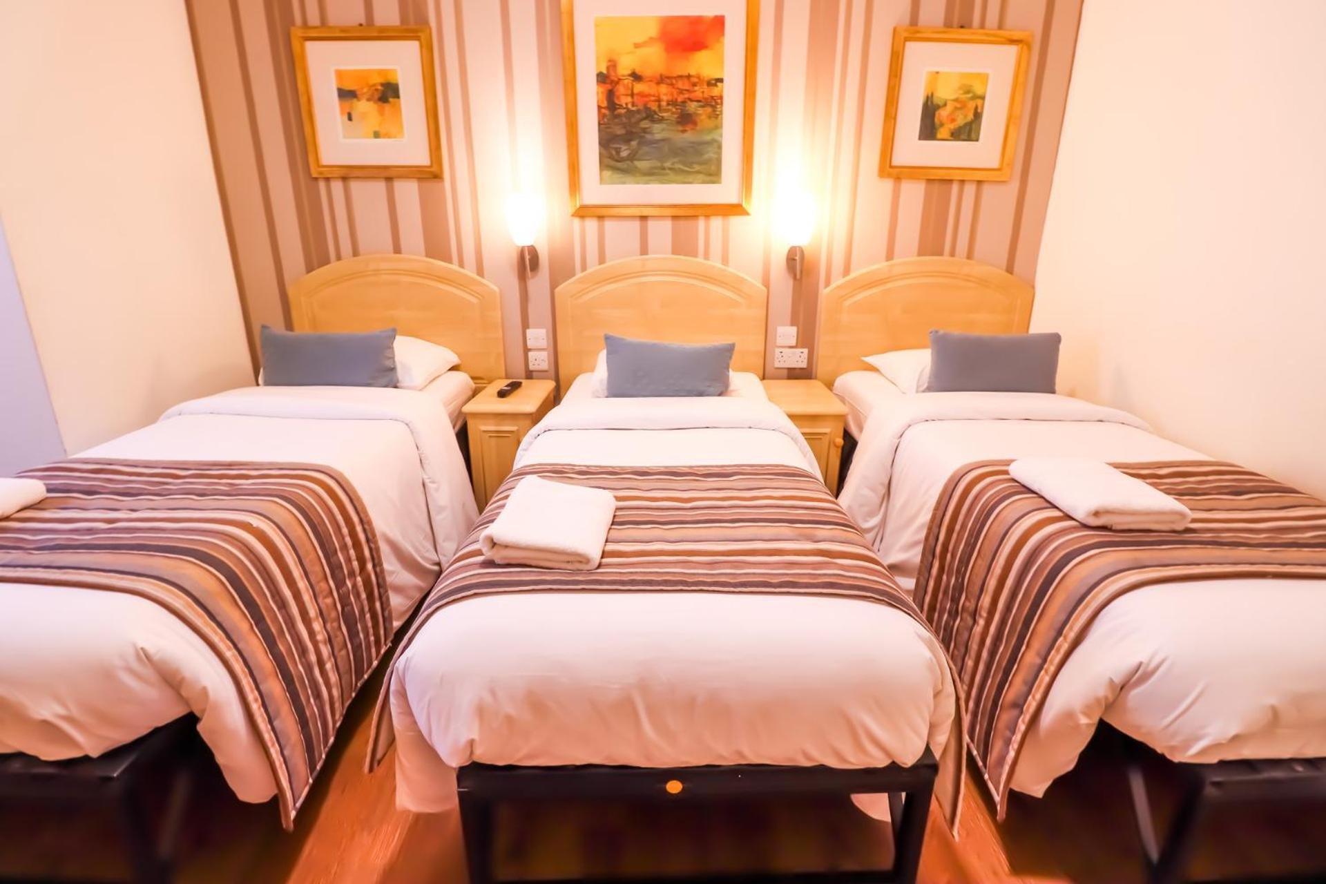 Fairway Hotel photo 1