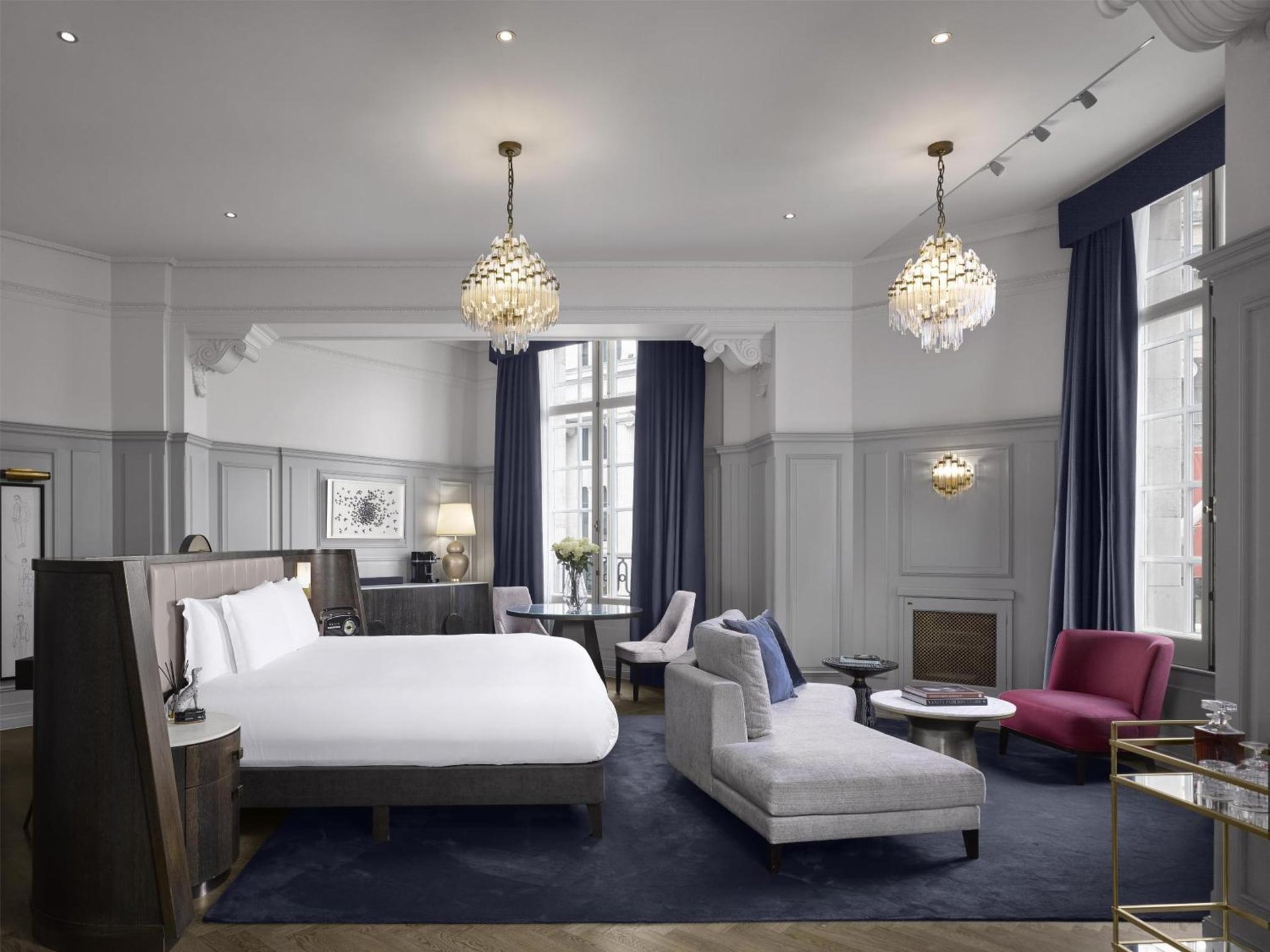 The Trafalgar St James London Curio Collection by Hilton photo 1