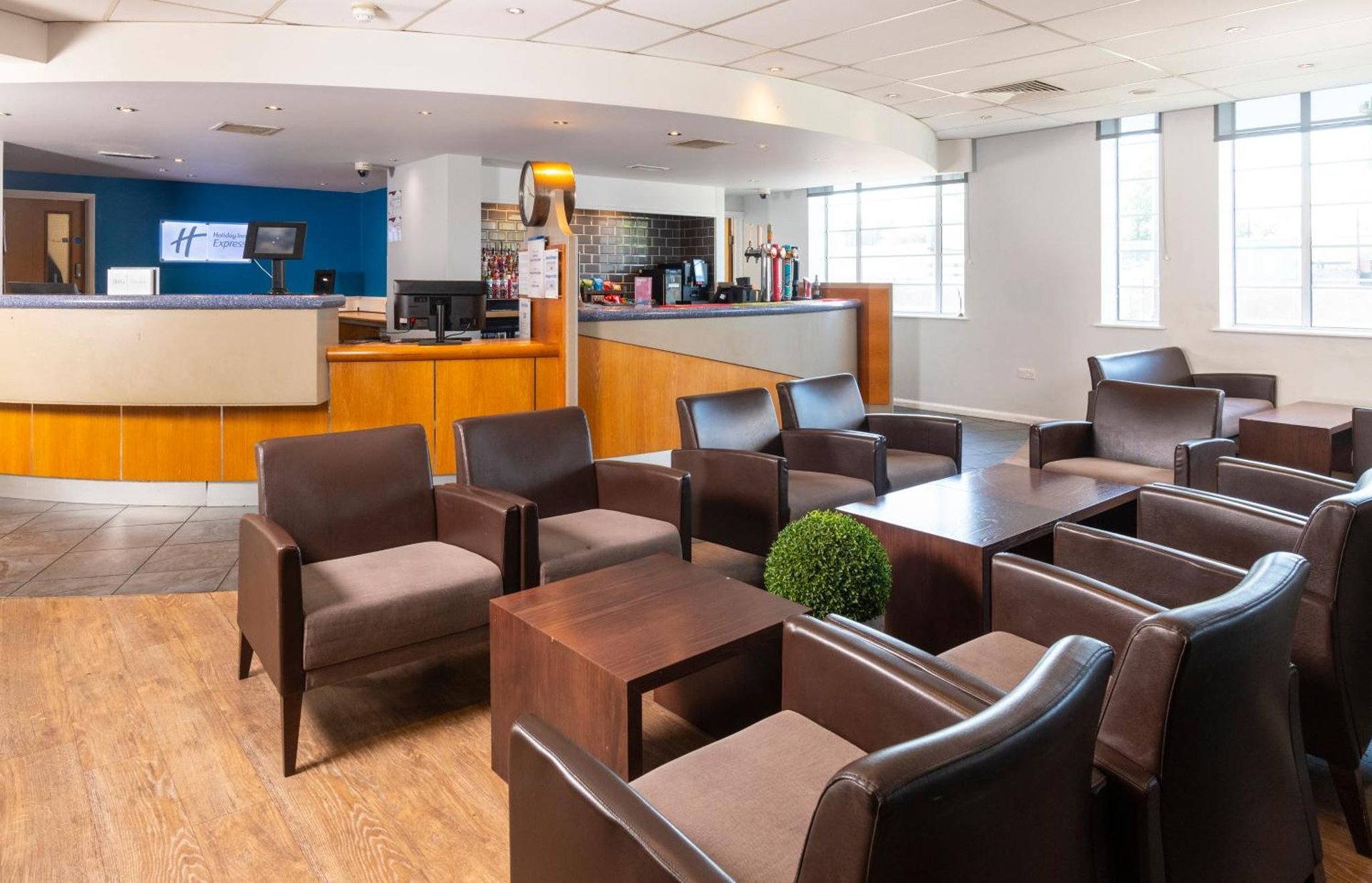Holiday Inn Express London Chingford by IHG photo 3
