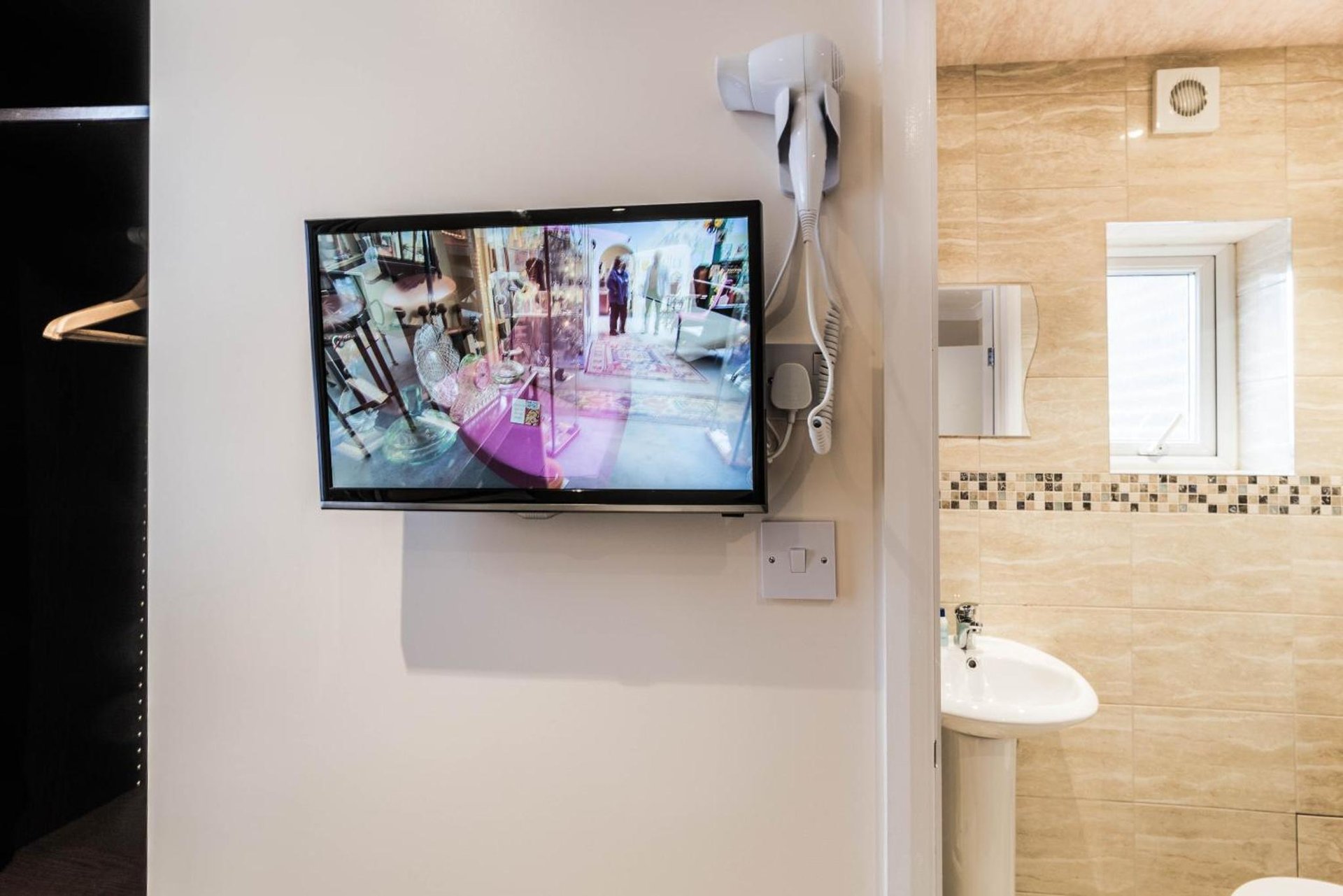 Saba Hotel London photo 2