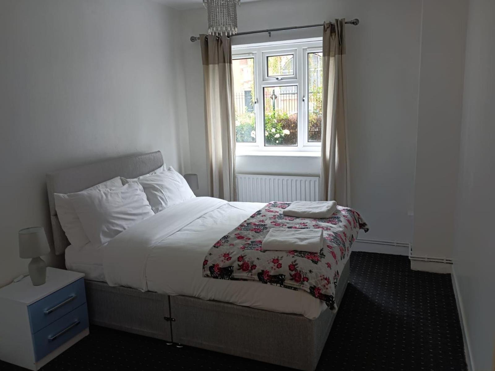 The London Apartment photo 1