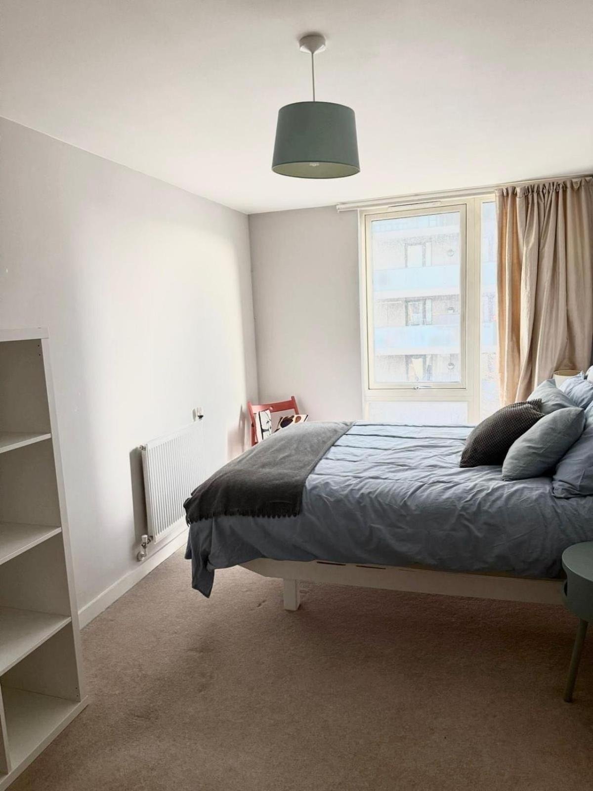 Spacious Flat Between Stockwell & Brixton photo 1