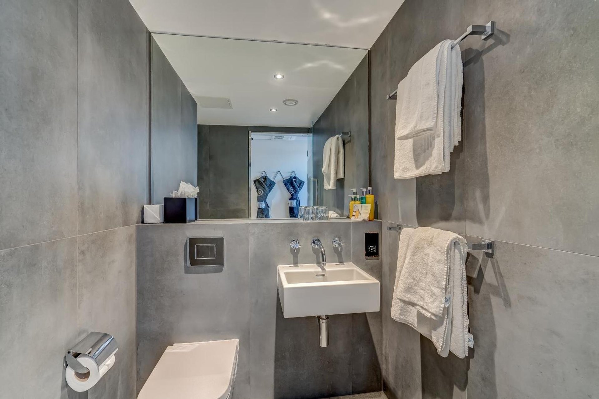 New Road Hotel photo 2