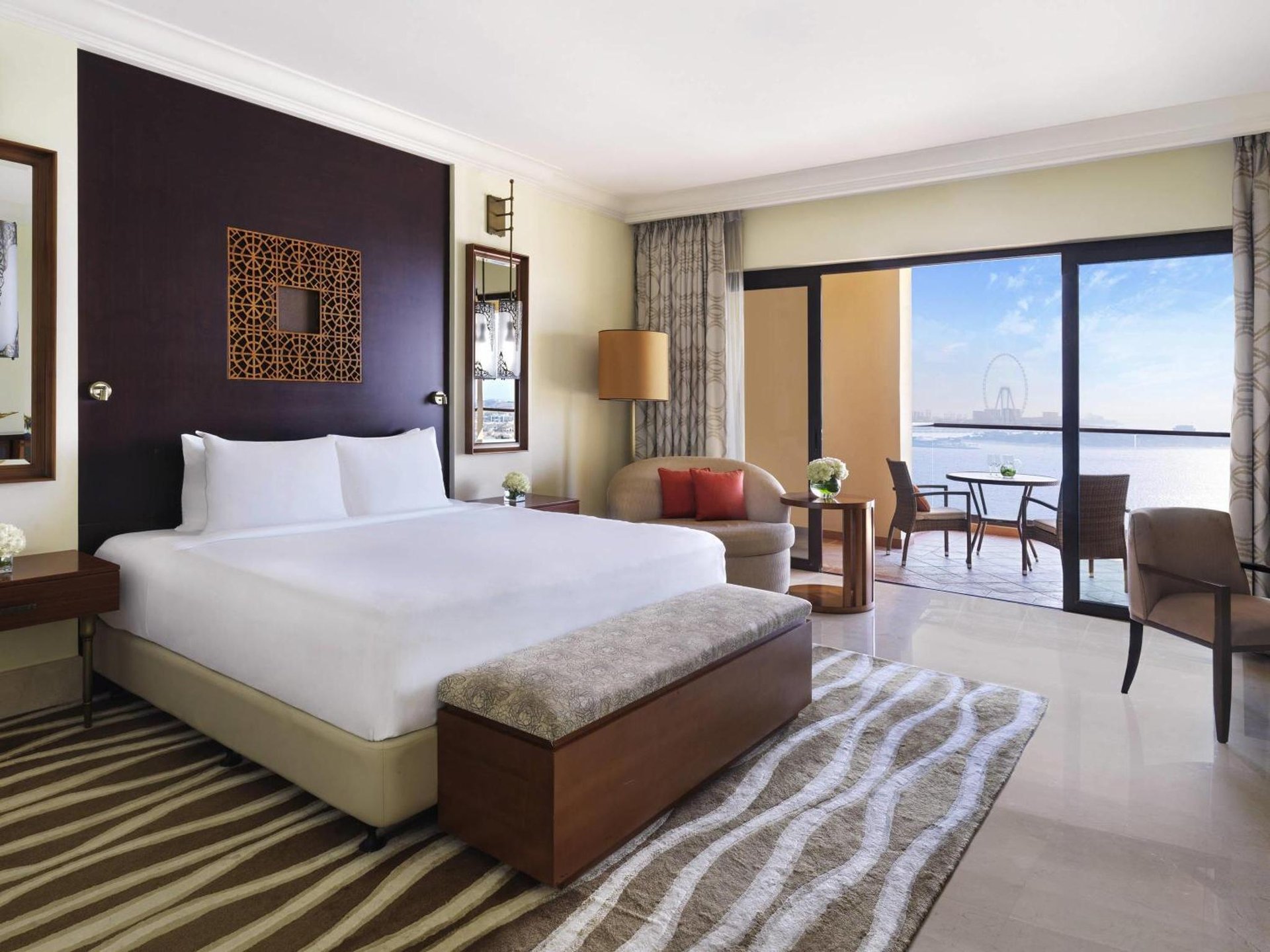 Fairmont The Palm photo 4